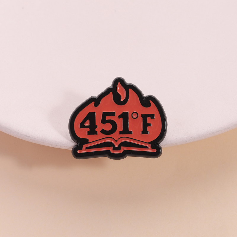 Fahrenheit 451 Book Enamel Pin - Science Buddies ulasan dan harga