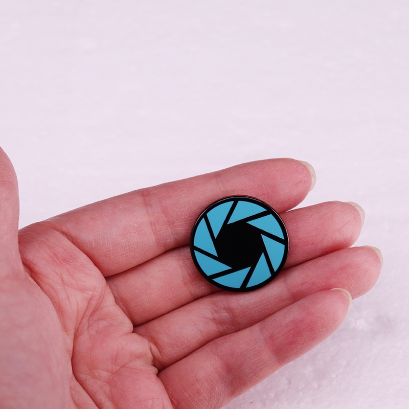 Pin Enamel Logo Game Portal Sa - Science Buddies ulasan dan harga